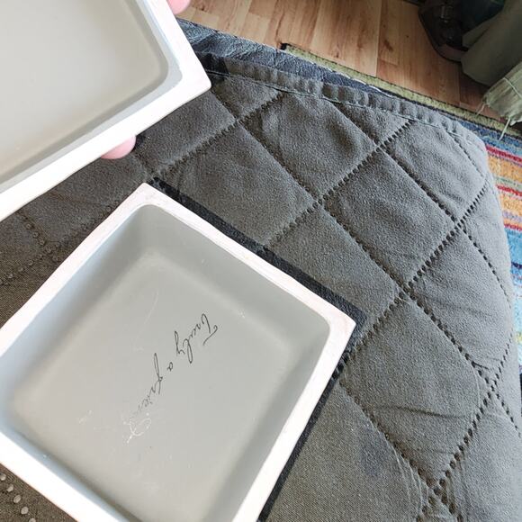 WILLOW TREE TRULY A FRIEND GIRL & PUPPY TRINKET BOX - Picture 2 of 5